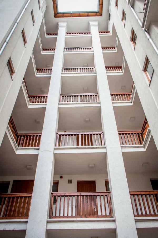 Don Quijote Apartment Budapeste Exterior foto
